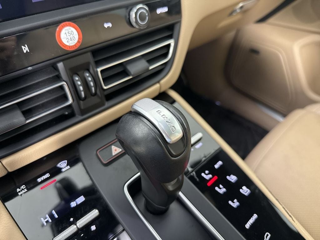 2022 Porsche Macan S