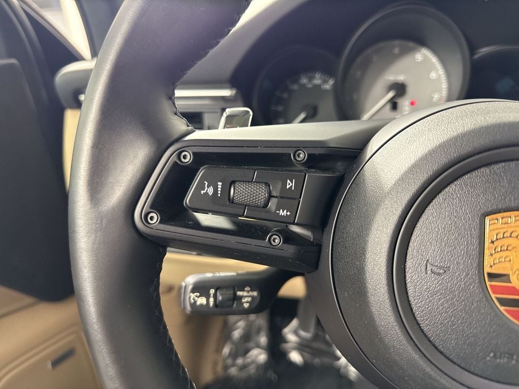 2022 Porsche Macan S