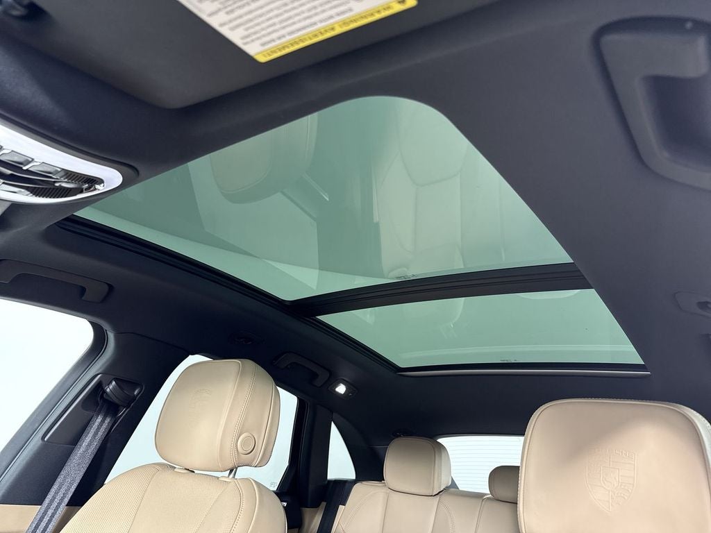 2022 Porsche Macan S