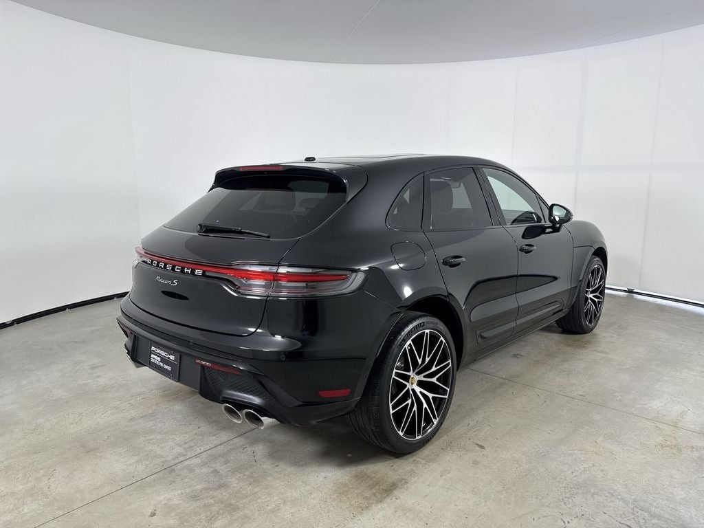 2022 Porsche Macan S