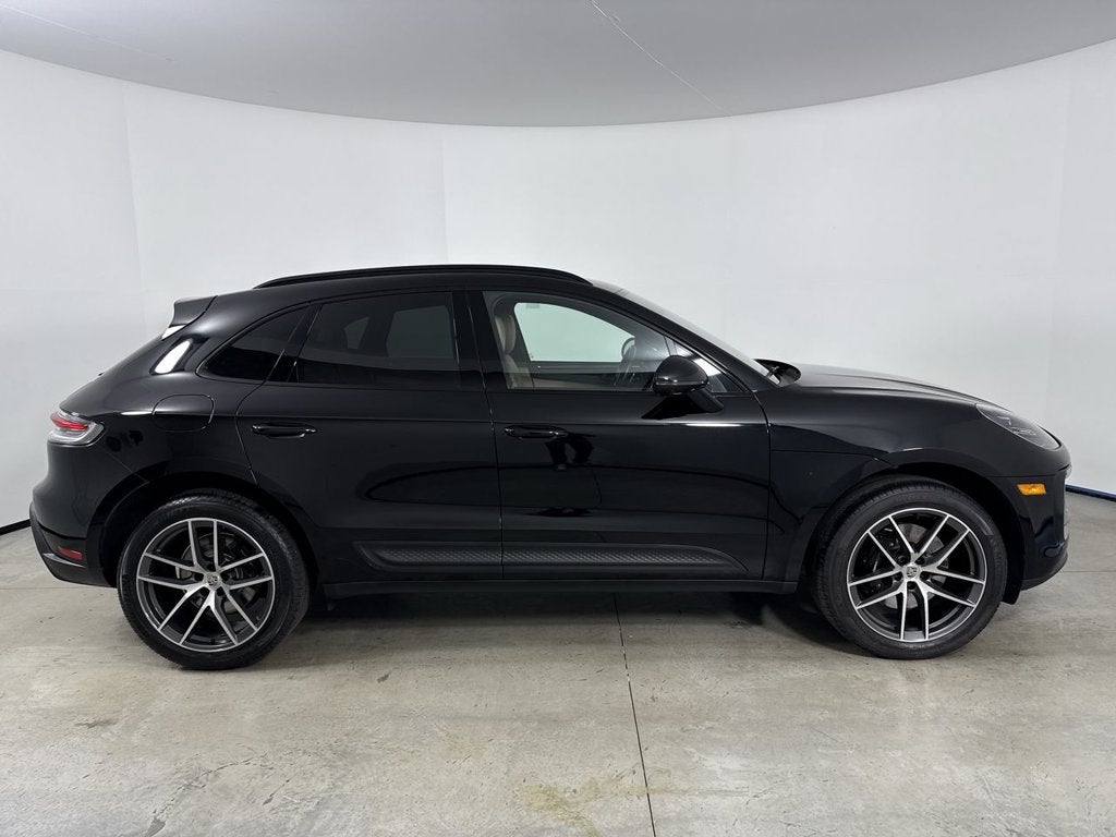 2024 Porsche Macan S