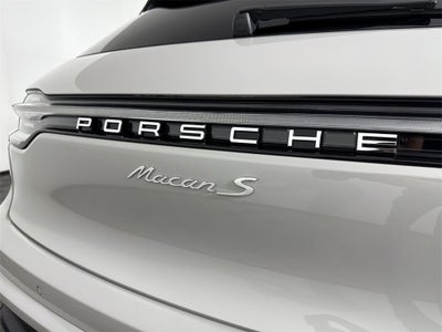 2025 Porsche Macan S
