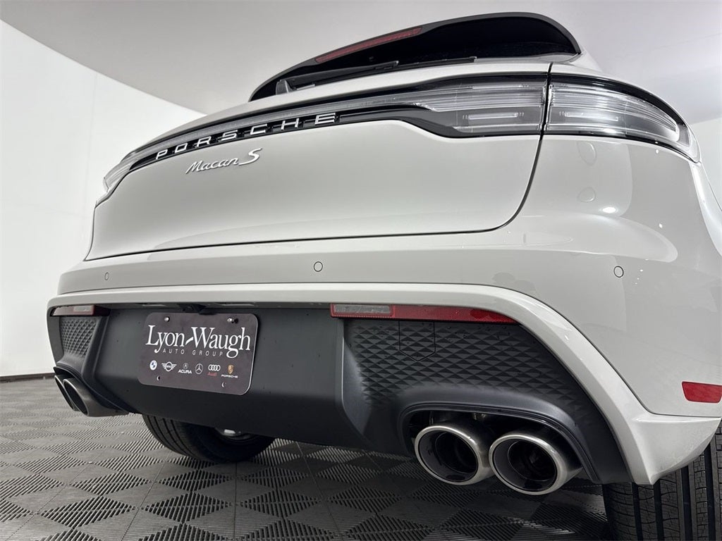 2025 Porsche Macan S