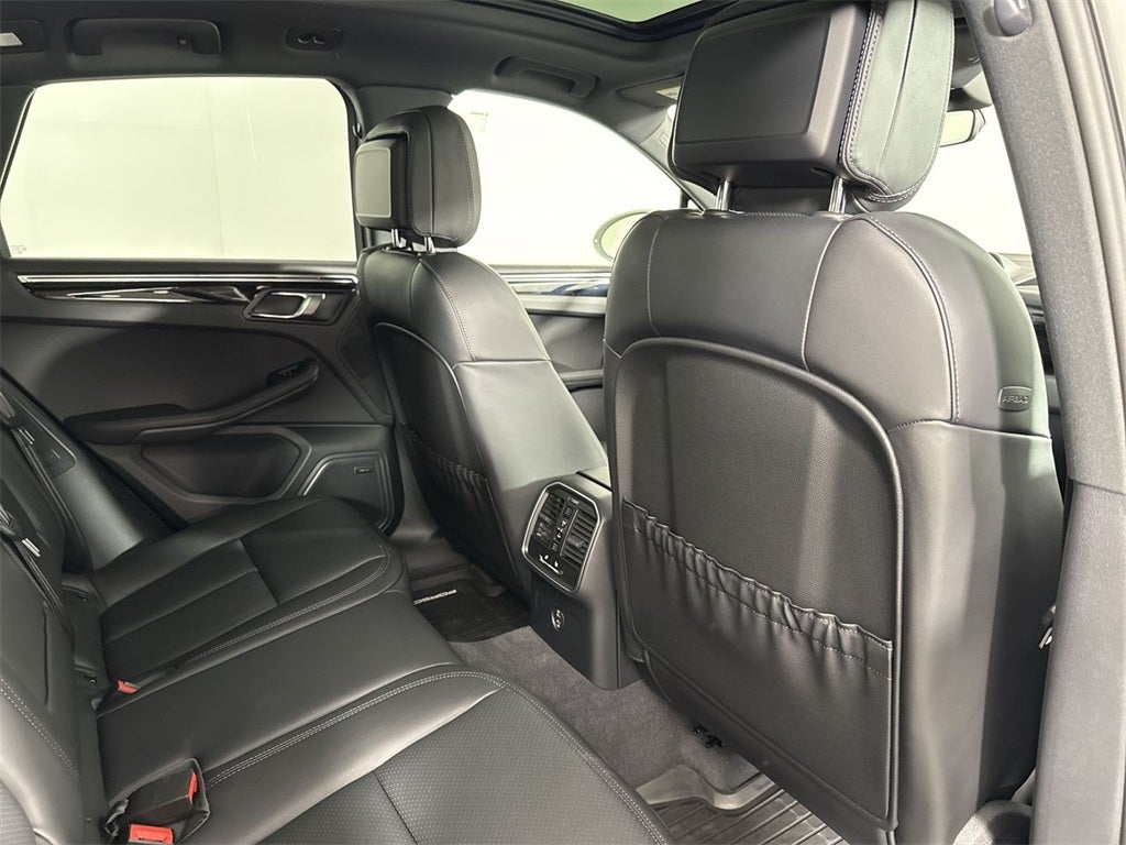 2025 Porsche Macan S