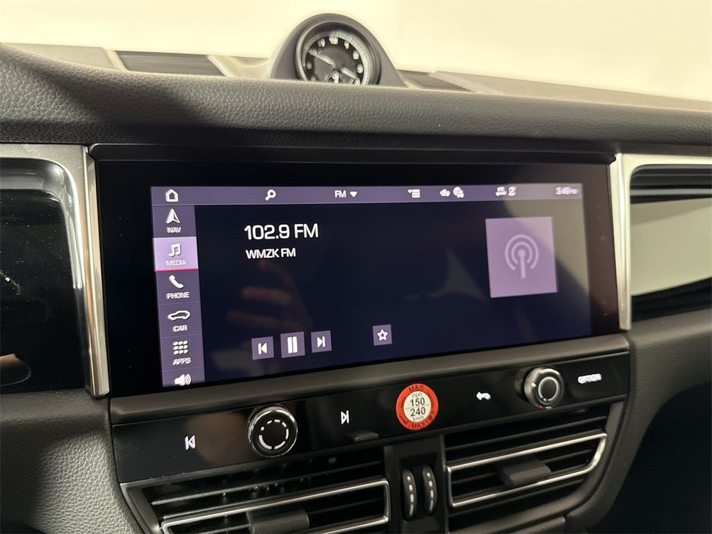 2025 Porsche Macan S