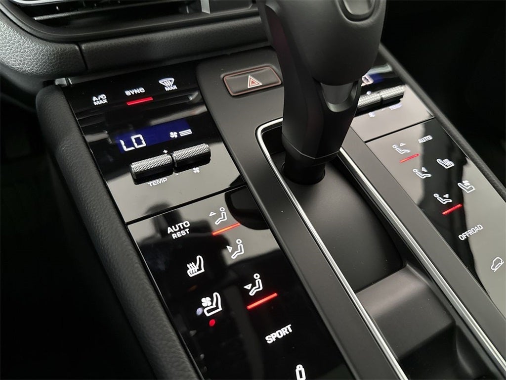 2025 Porsche Macan S