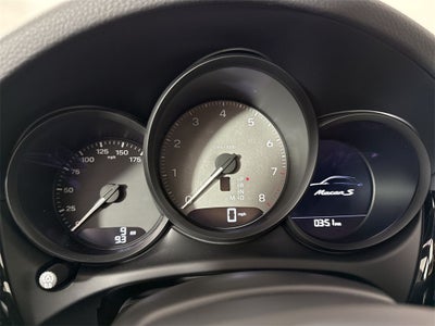 2025 Porsche Macan S