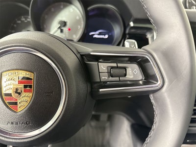 2025 Porsche Macan S