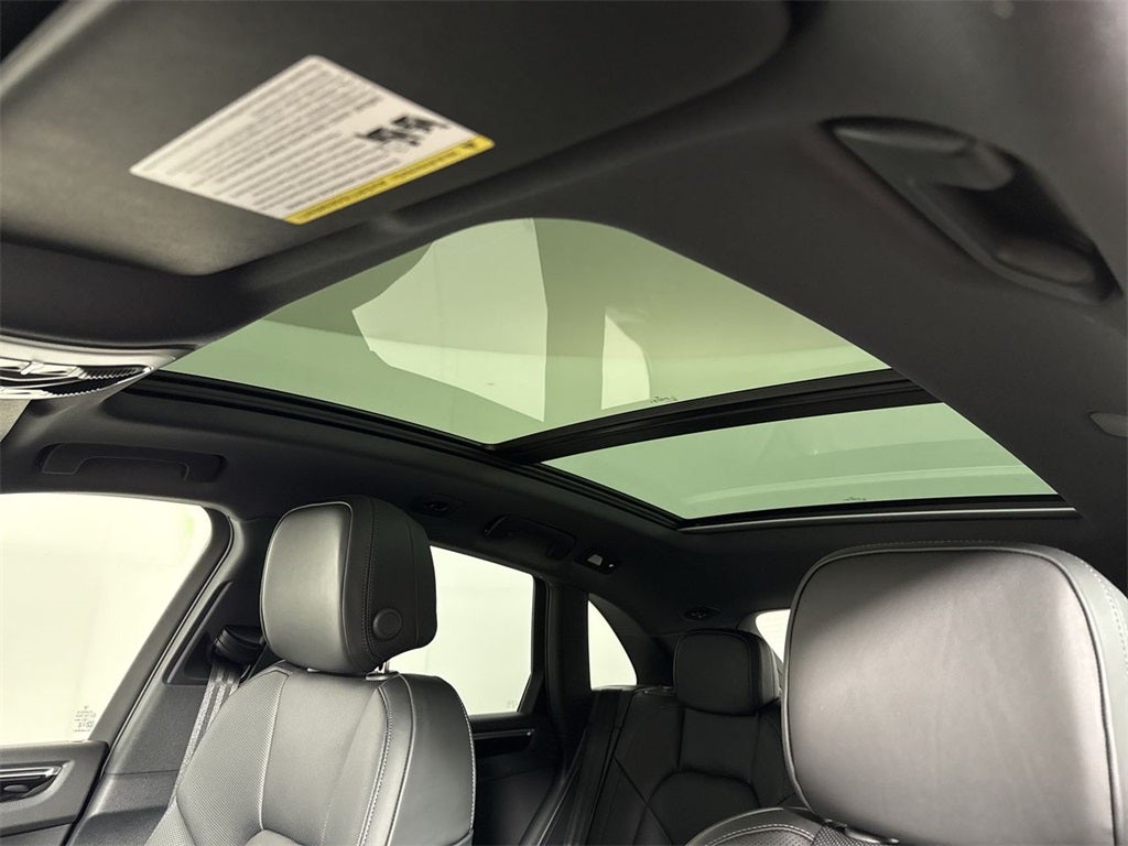 2025 Porsche Macan S