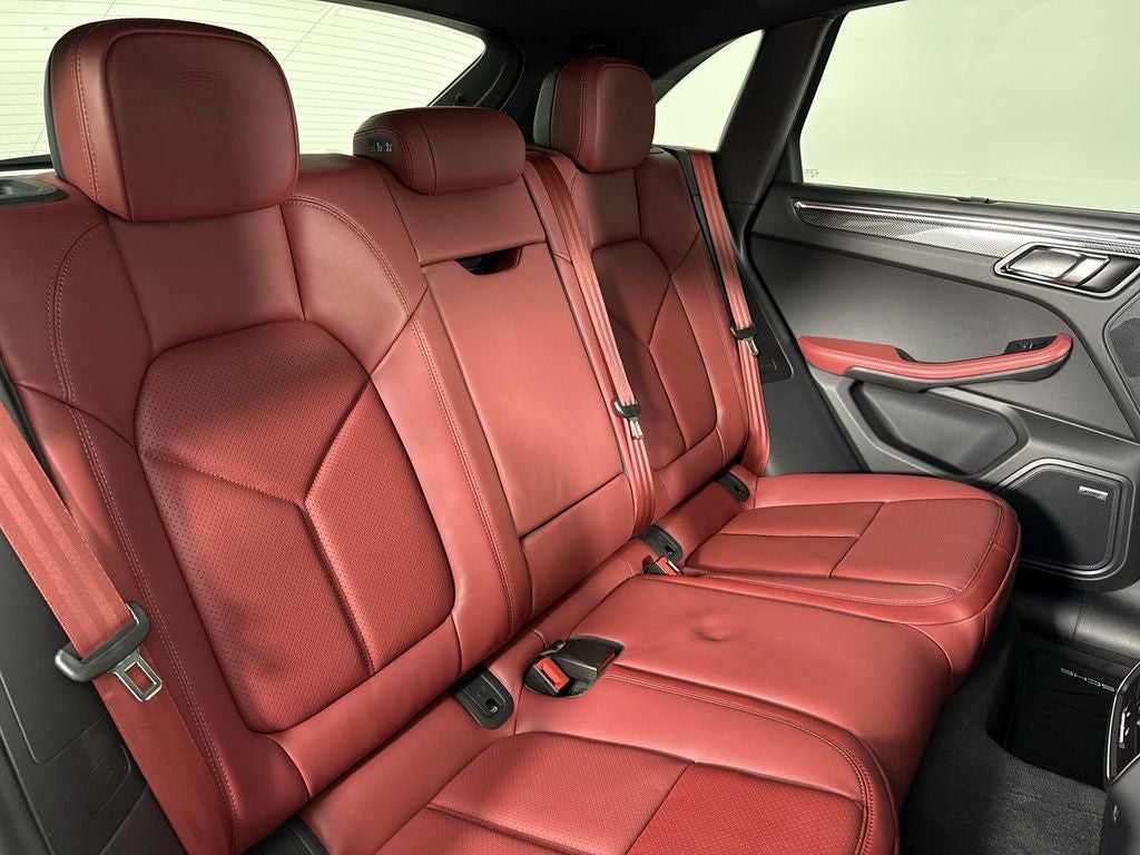 2026 Porsche Macan S