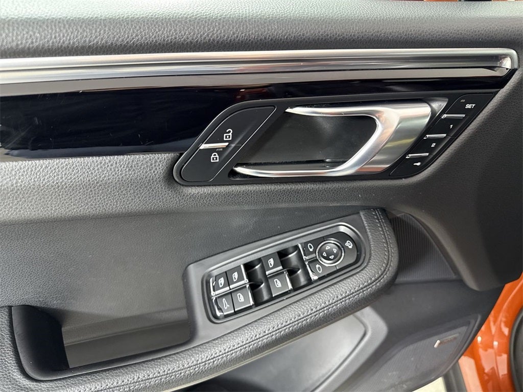 2023 Porsche Macan S