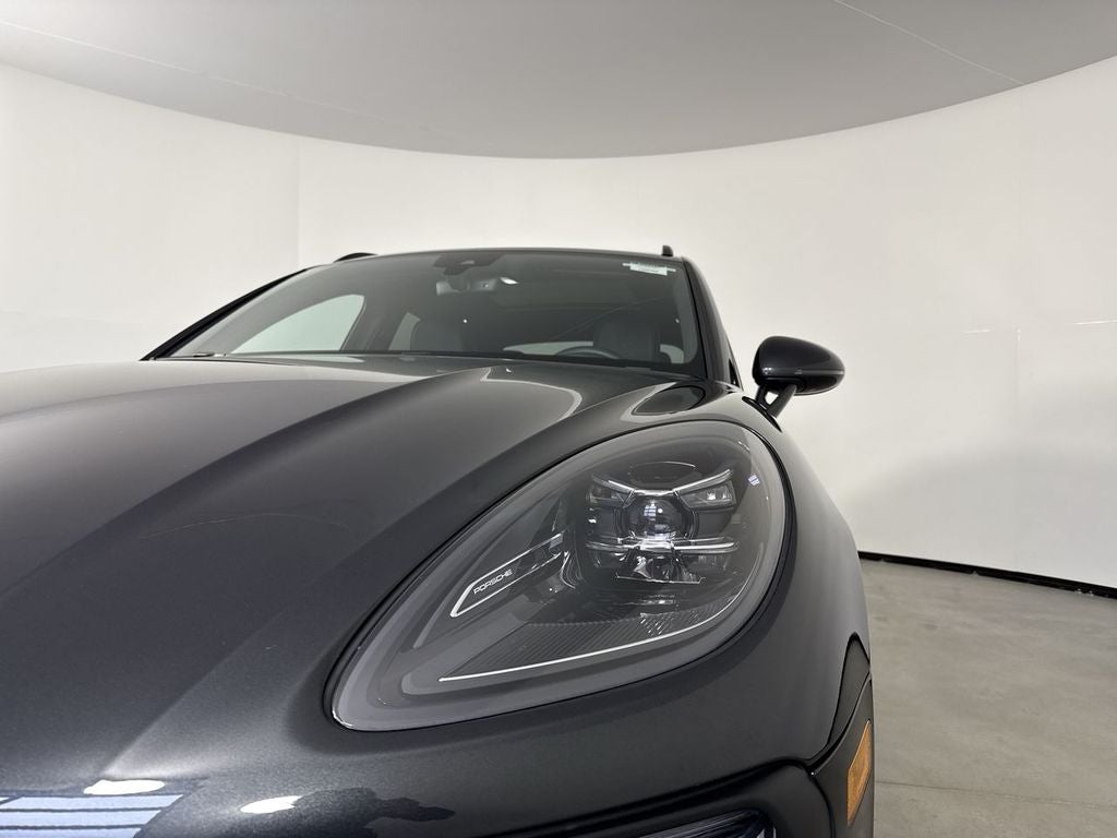 2023 Porsche Macan S
