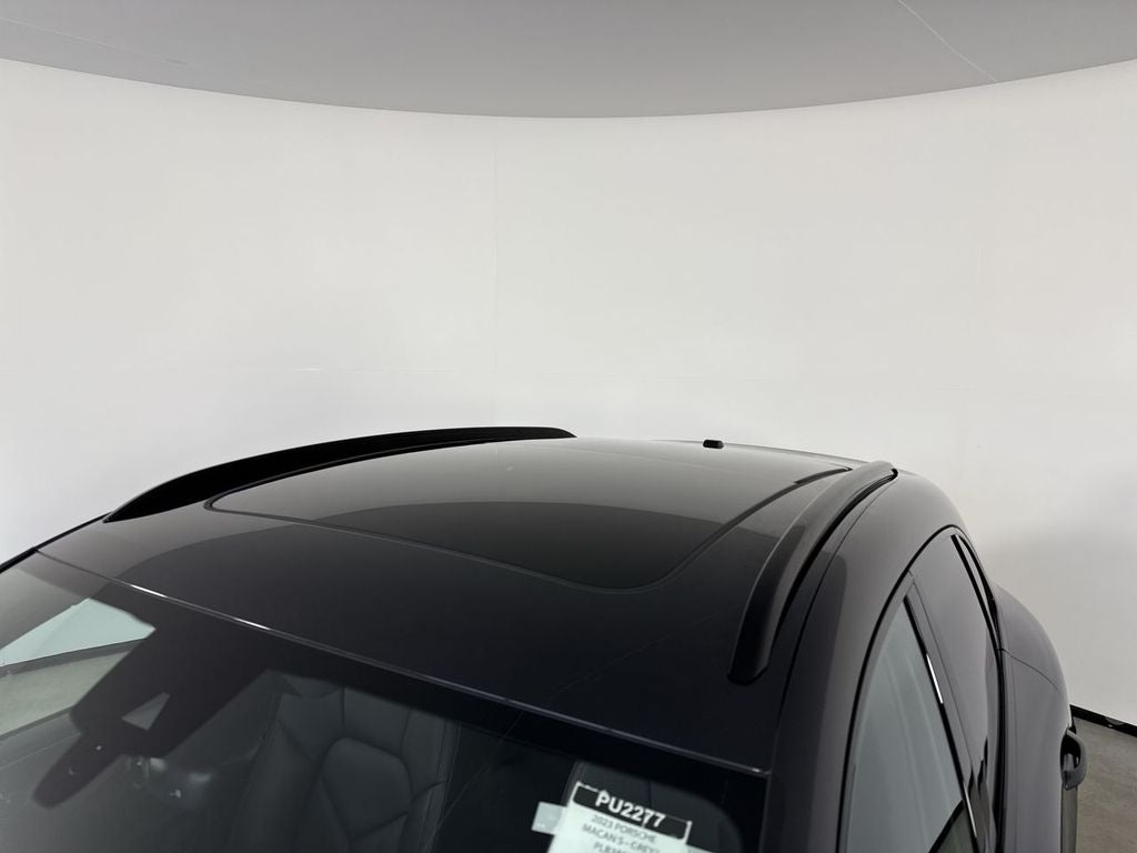 2023 Porsche Macan S