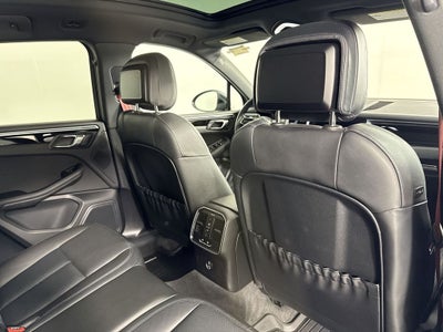 2023 Porsche Macan S