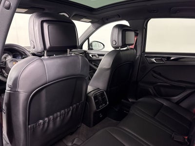 2023 Porsche Macan S
