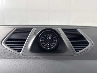 2023 Porsche Macan S
