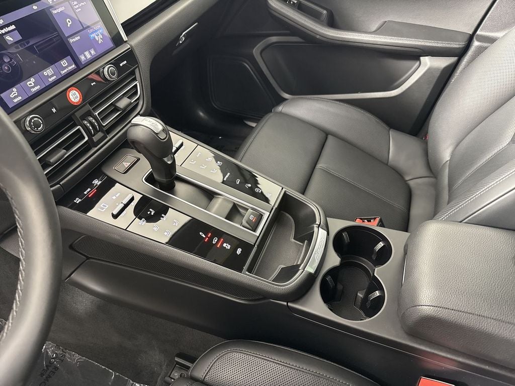 2023 Porsche Macan S