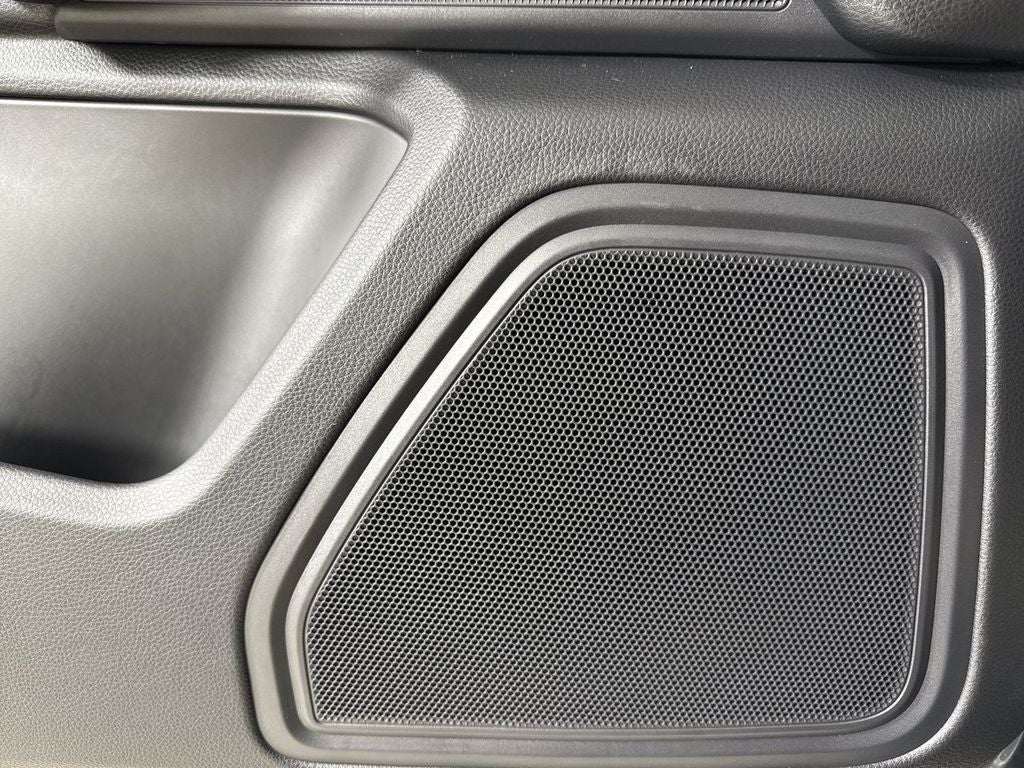 2023 Porsche Macan S