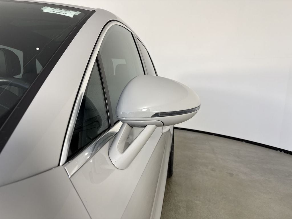 2024 Porsche Macan S