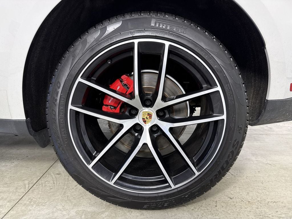 2024 Porsche Macan S