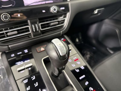 2024 Porsche Macan S