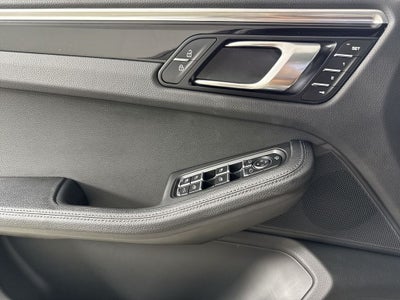 2024 Porsche Macan S