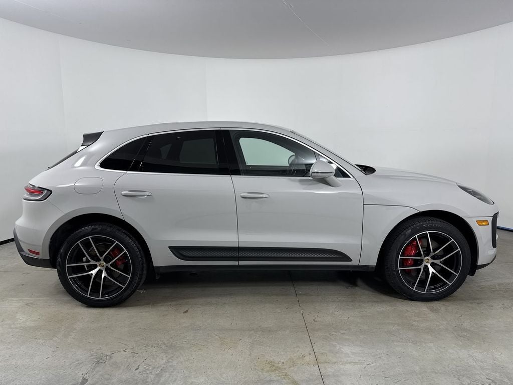 2024 Porsche Macan S