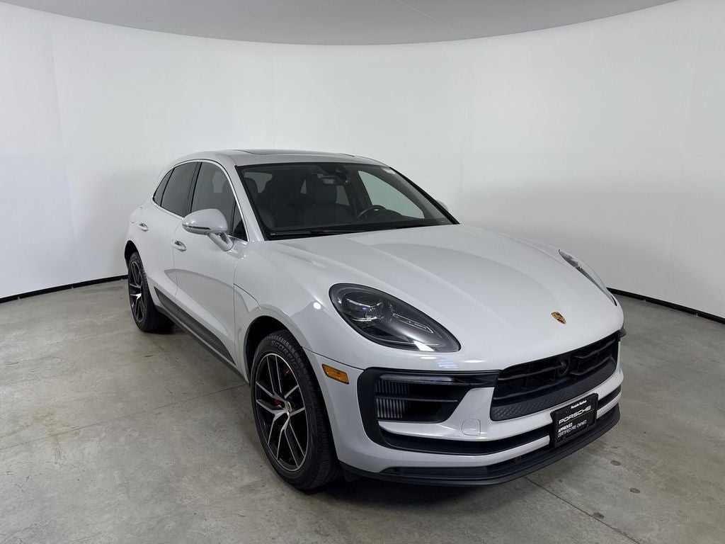 2024 Porsche Macan S