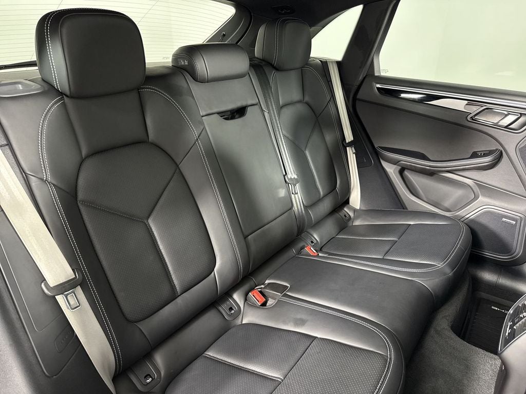 2024 Porsche Macan S