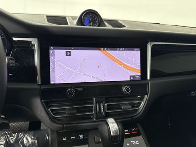2024 Porsche Macan S