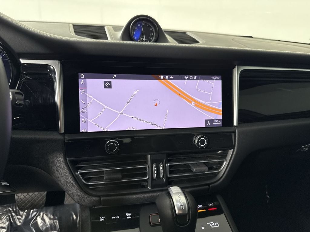 2024 Porsche Macan S