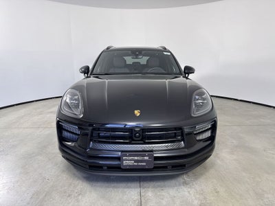 2025 Porsche Macan S