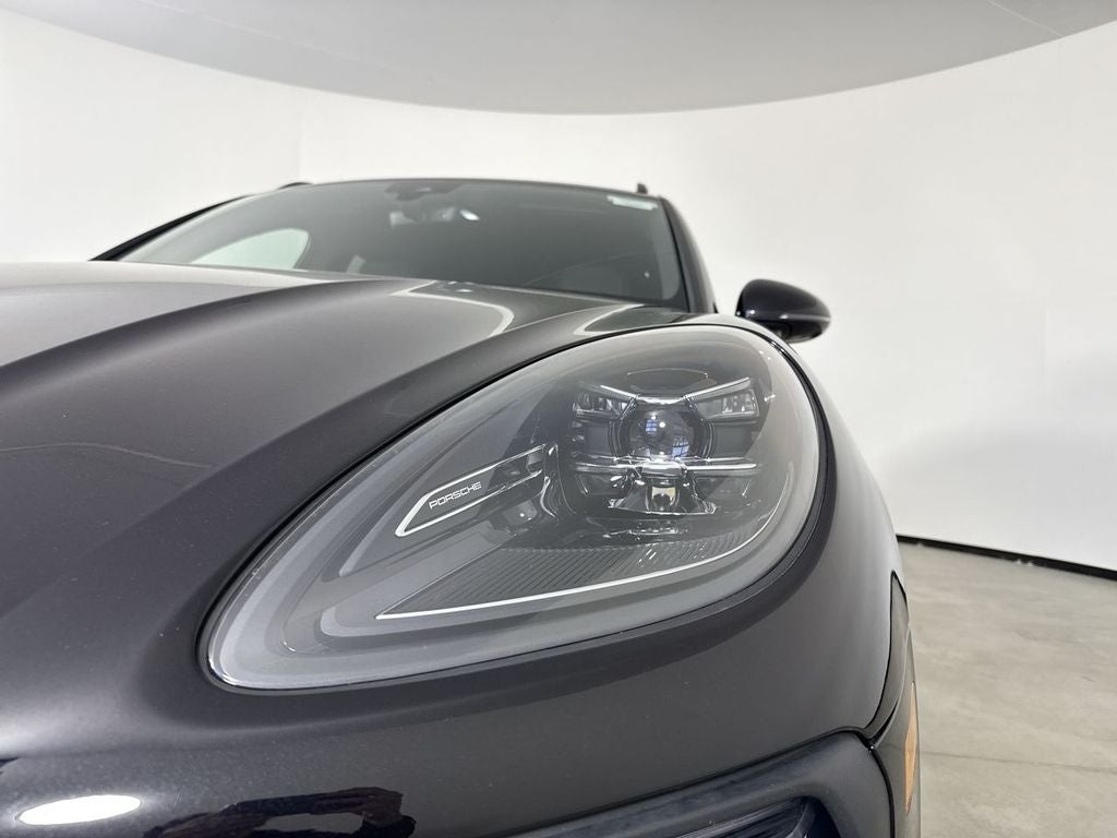 2025 Porsche Macan S