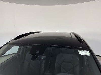 2025 Porsche Macan S