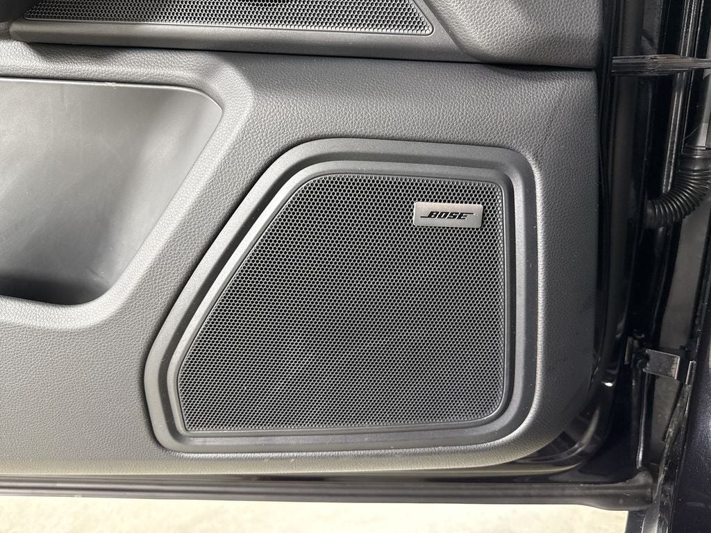 2025 Porsche Macan S