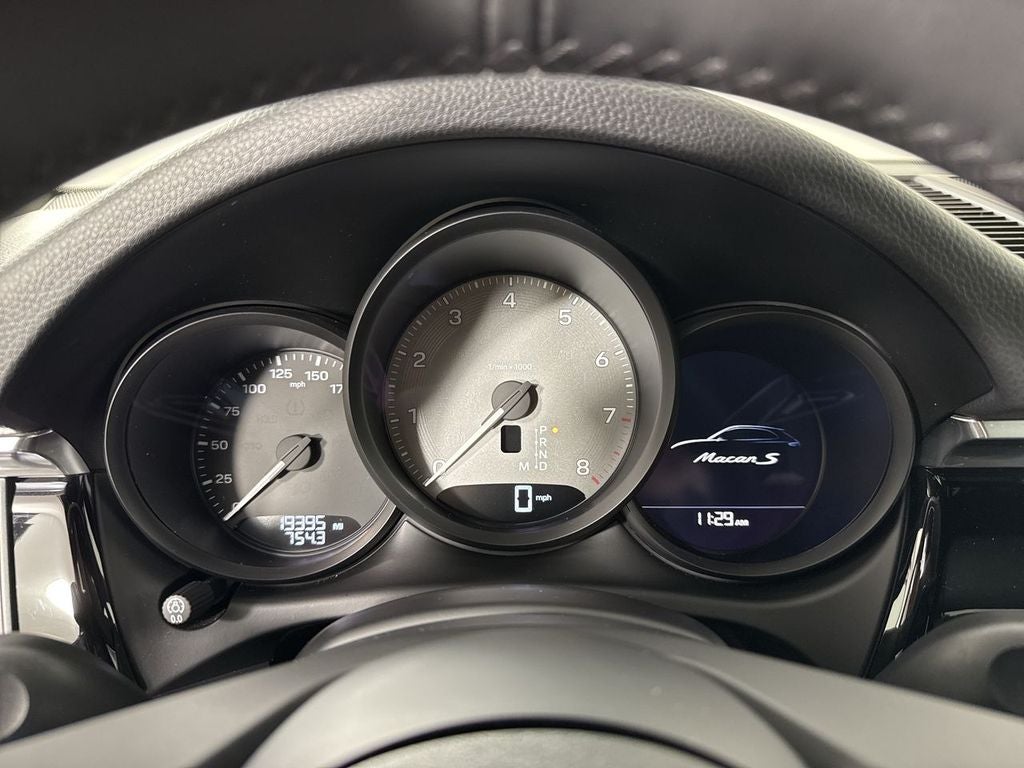 2025 Porsche Macan S
