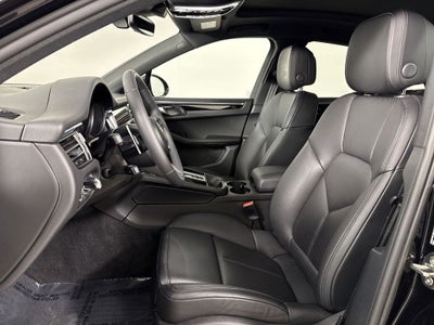 2025 Porsche Macan S