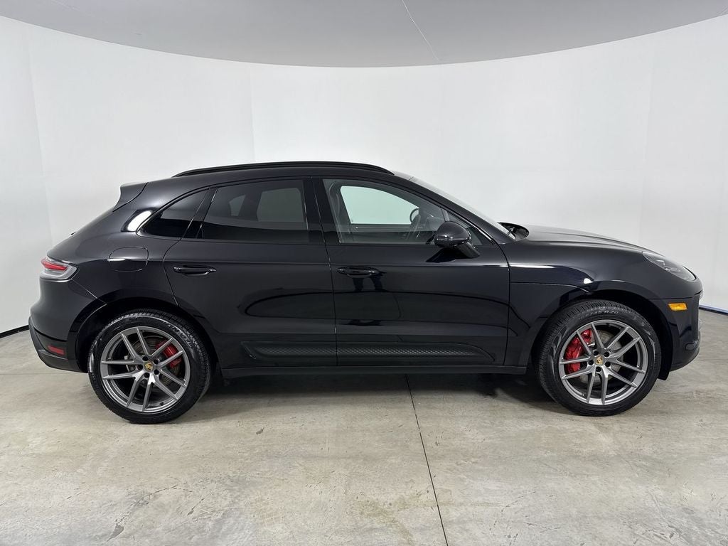 2025 Porsche Macan S
