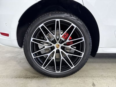 2026 Porsche Macan S