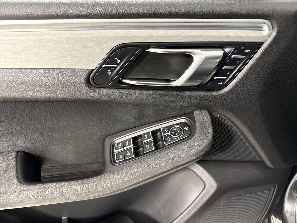 2017 Porsche Macan GTS