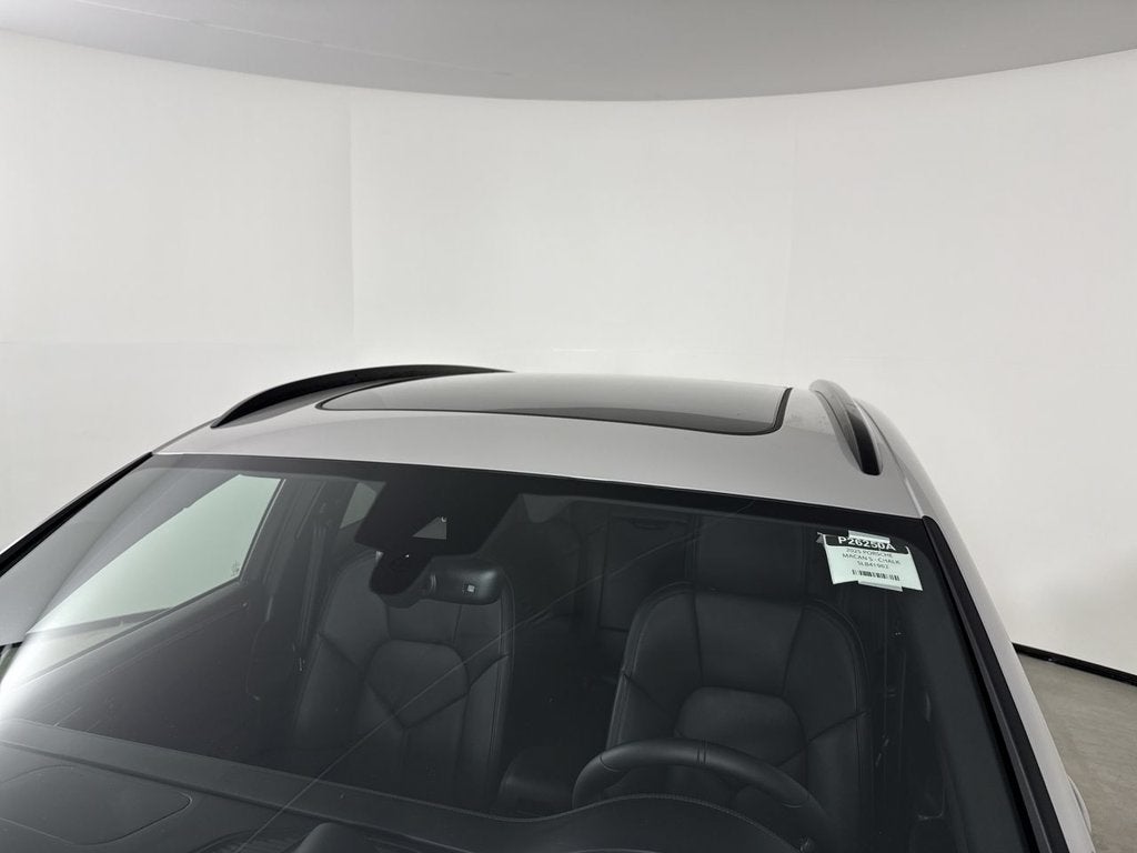 2025 Porsche Macan S