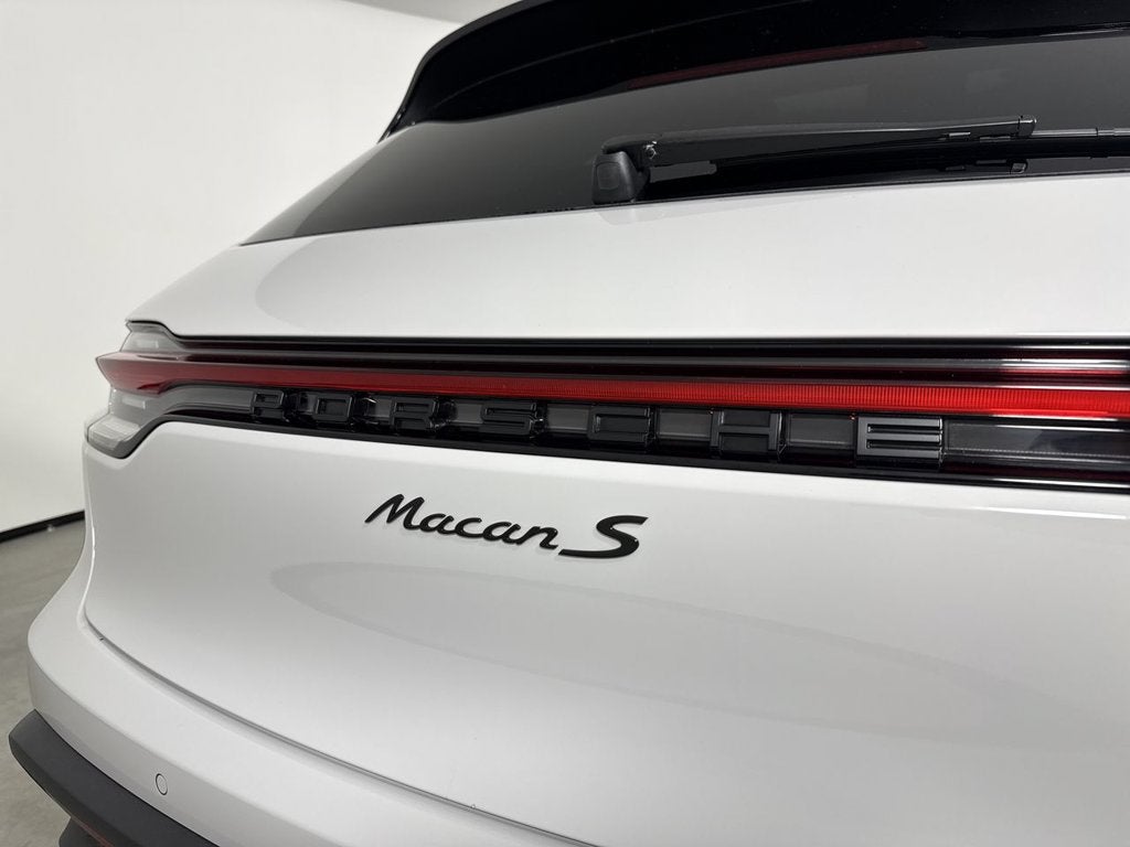 2025 Porsche Macan S