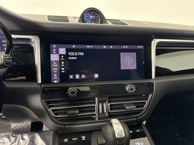 2025 Porsche Macan S