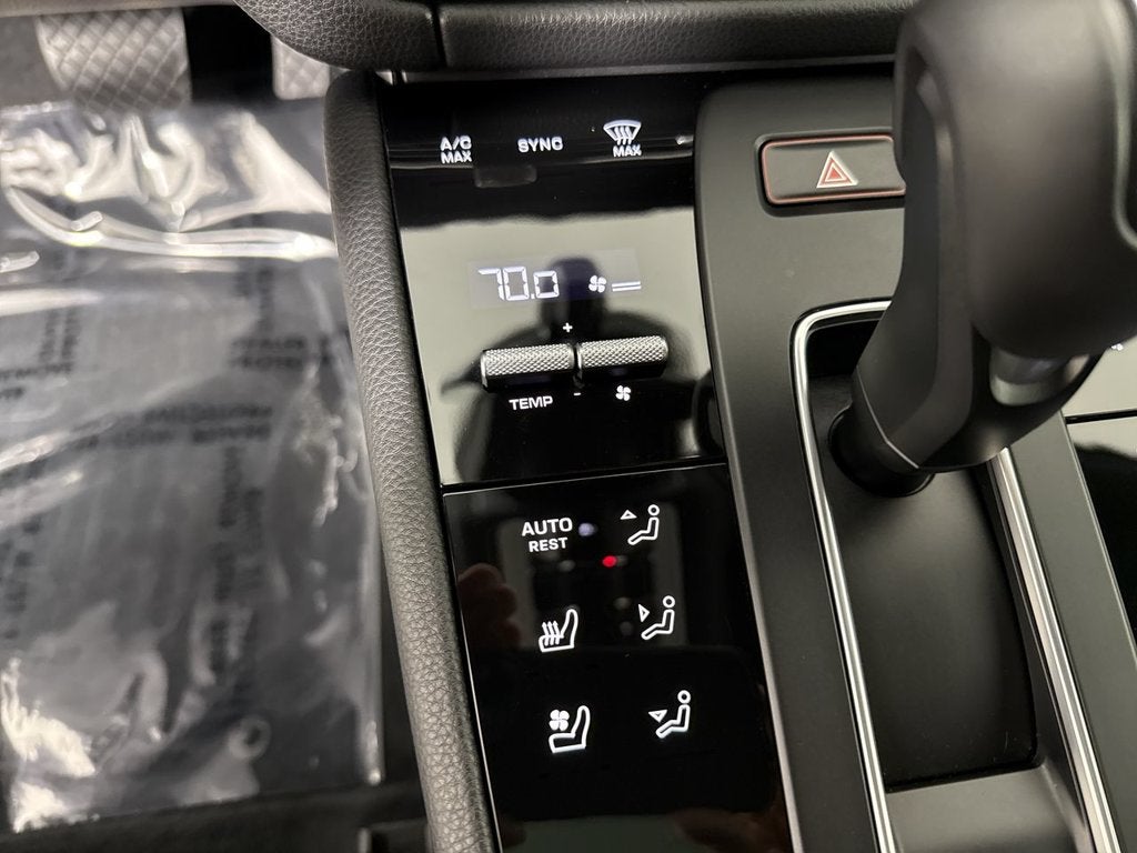 2025 Porsche Macan S