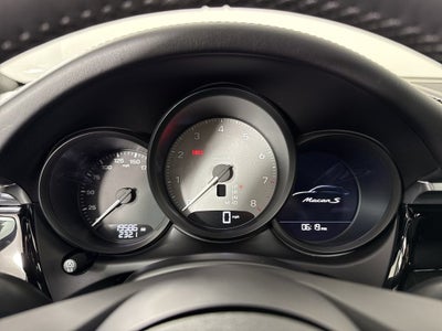 2025 Porsche Macan S