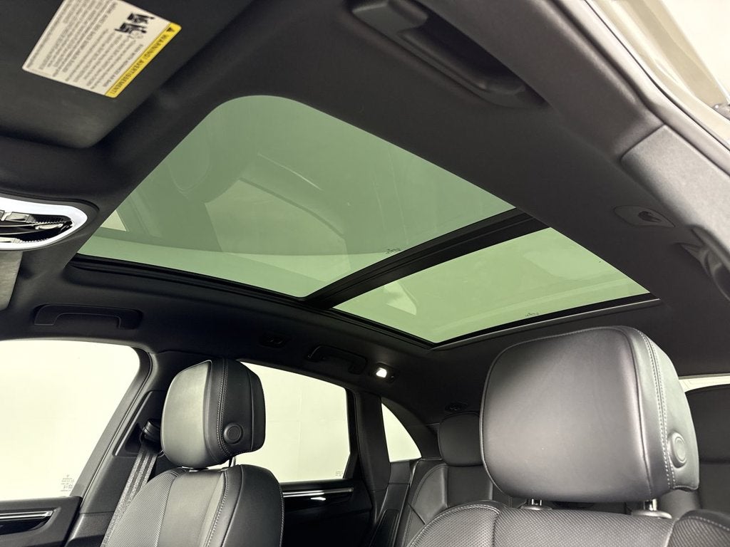 2025 Porsche Macan S