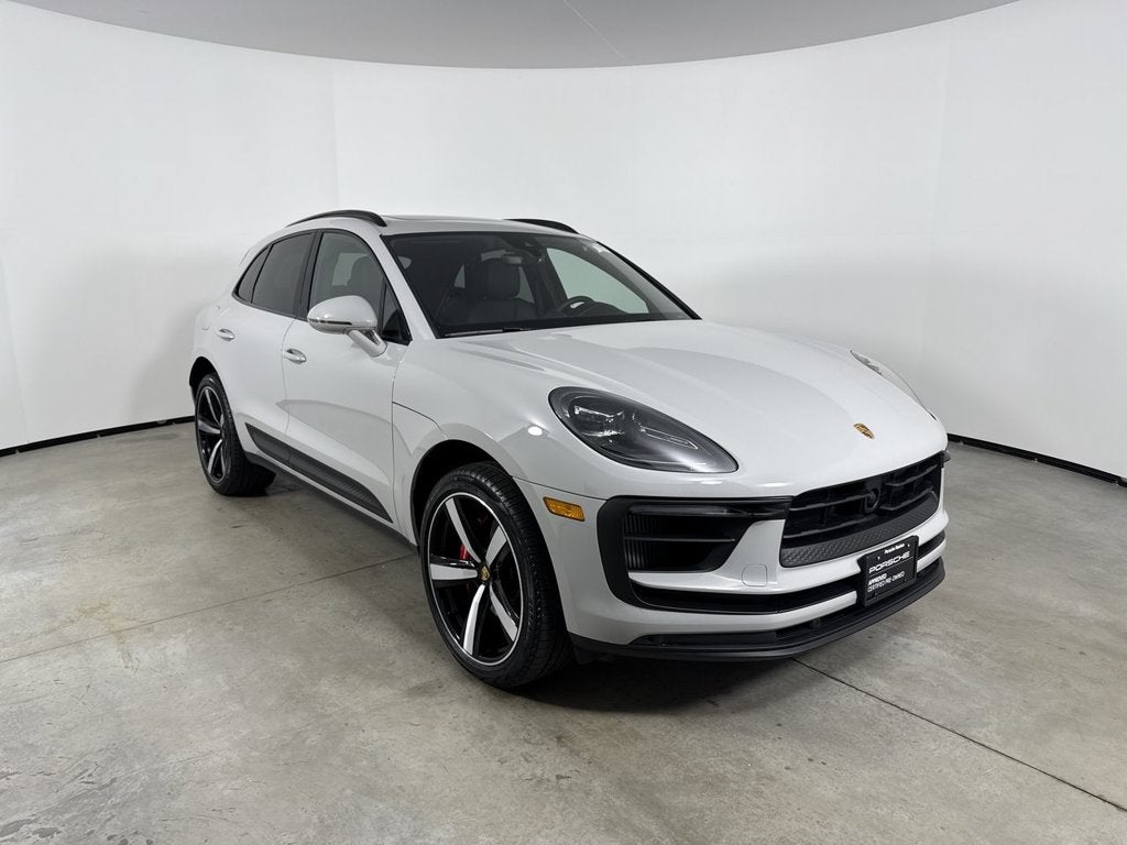 2025 Porsche Macan S