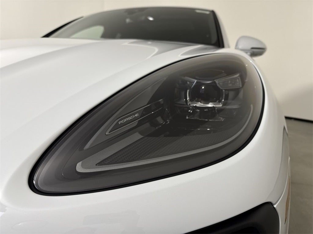 2026 Porsche Macan S