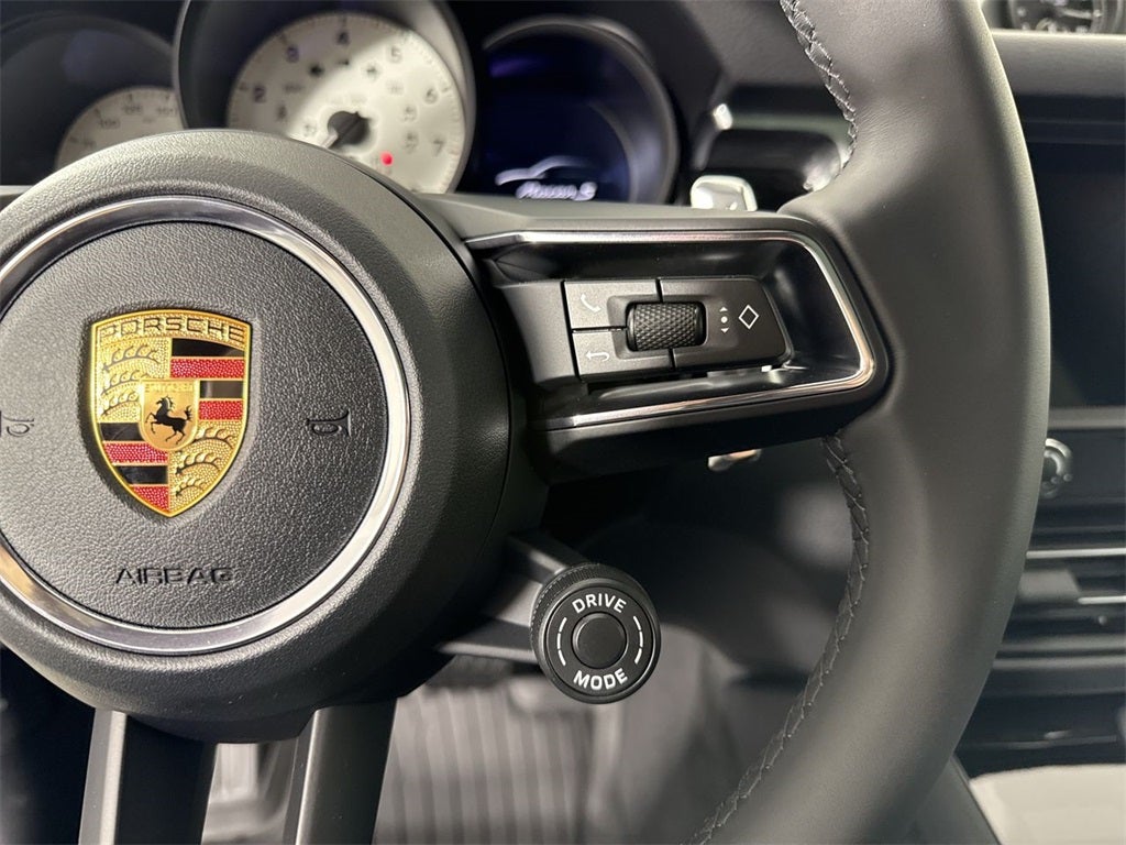 2026 Porsche Macan S