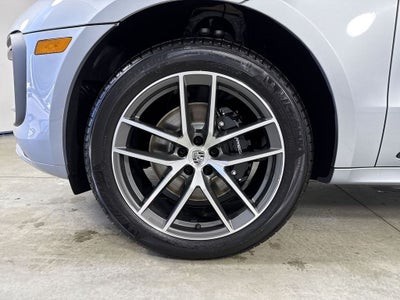 2026 Porsche Macan Macan S